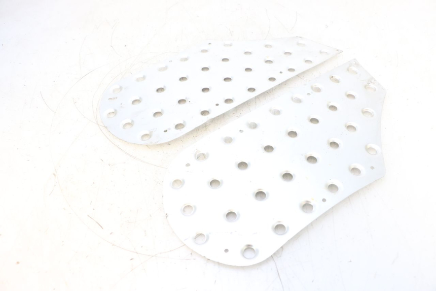 photo de TAPIS MARCHE PIED KEEWAY MATRIX RX9 125 (2006 - 2007) - Détail de la pièce