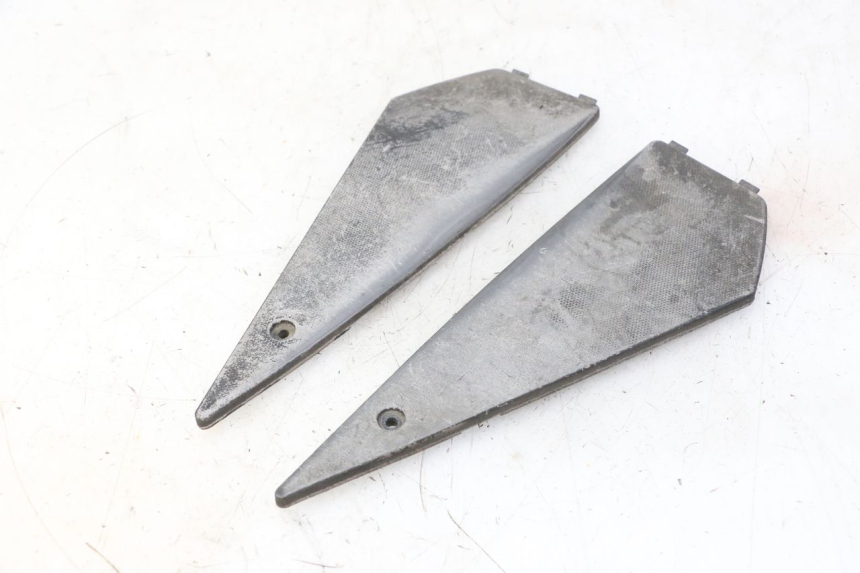 photo de TAPIS MARCHE PIED PIAGGIO NEW TYPHOON 50 (2010 - 2017)