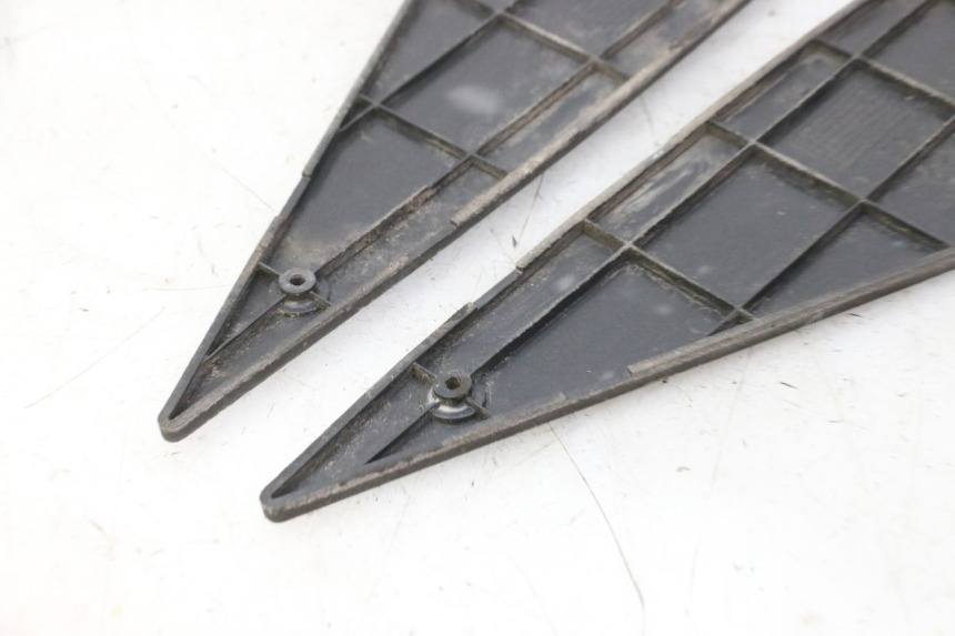 photo de TAPIS MARCHE PIED PIAGGIO NEW TYPHOON 50 (2010 - 2017)