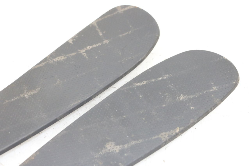 photo de TAPIS MARCHE PIED PEUGEOT GEOPOLIS RS 125 (2007 - 2009)