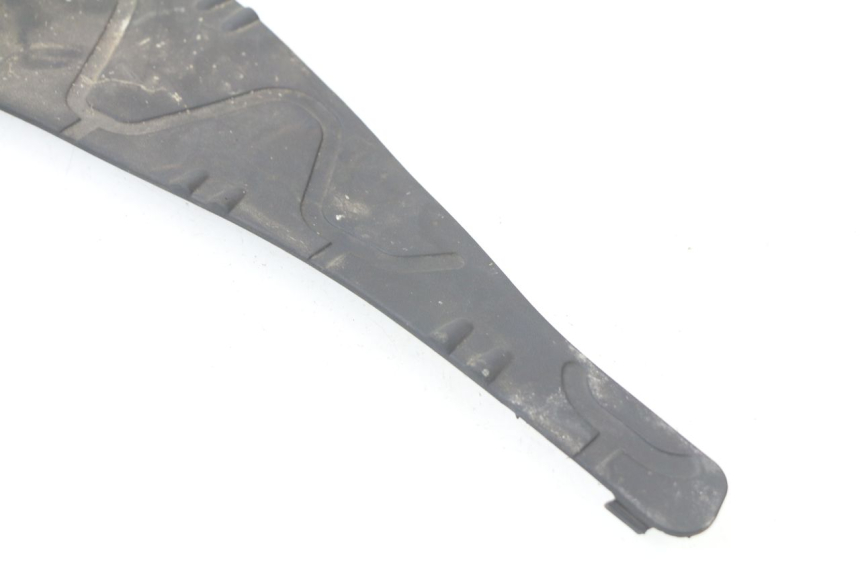 photo de TAPIS MARCHE PIED PIAGGIO SKIPPER 125 (2000 - 2004)