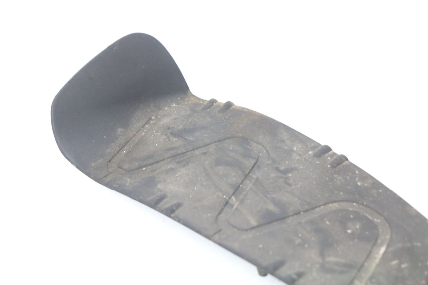 photo de TAPIS MARCHE PIED PIAGGIO SKIPPER 125 (2000 - 2004)