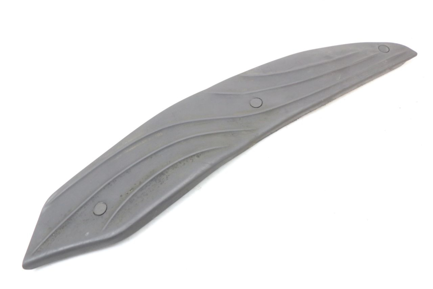 photo de TAPIS MARCHE PIED PIAGGIO X10 125 (2012 - 2017)
