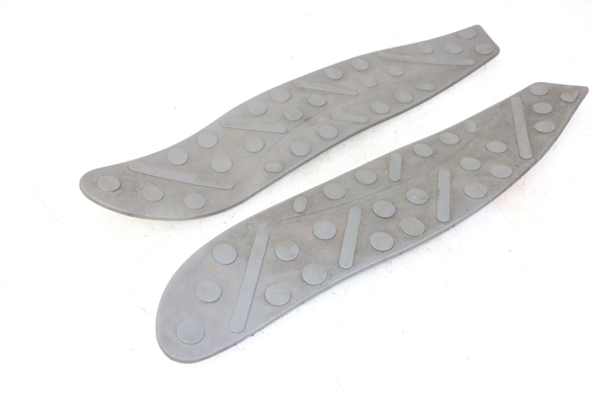 photo de TAPIS MARCHE PIED APRILIA RALLY AC 50 (1995 - 2004)