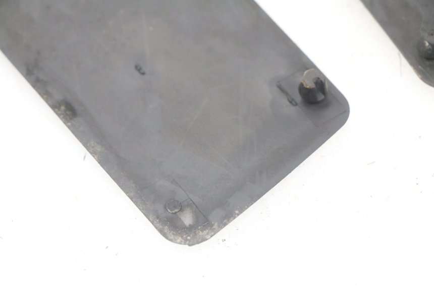 photo de TAPIS MARCHE PIED PEUGEOT SATELIS 125 (2010 - 2012)