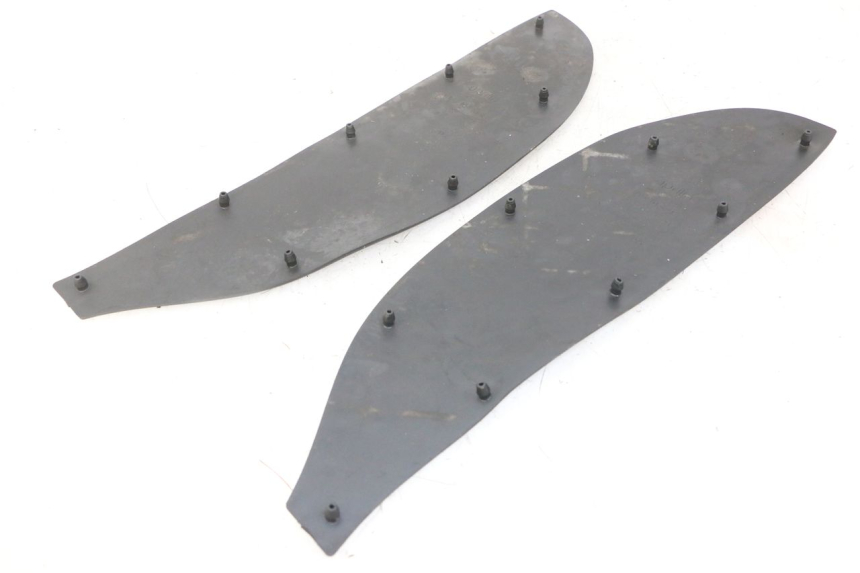 photo de TAPIS MARCHE PIED APRILIA SCARABEO GT TOURING 125 (1999 - 2005)