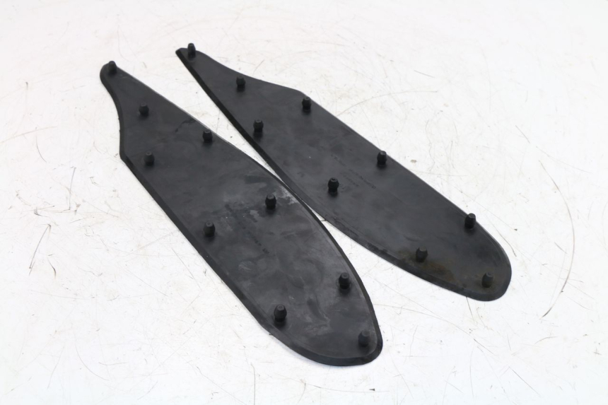 photo de TAPIS MARCHE PIED TGB X-MOTION XMOTION 125 (2008 - 2014)