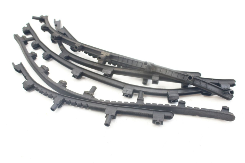 photo de TAPIS MARCHE PIED PIAGGIO VESPA S 2T 50 (2007 - 2014)