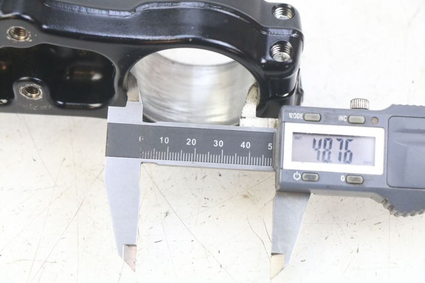 photo de TE FOURCHE KAWASAKI KX L 85 (2022 - 2024) - Gros plan technique