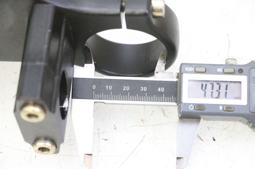 photo de FOURCHE APOLLO RFZ 125