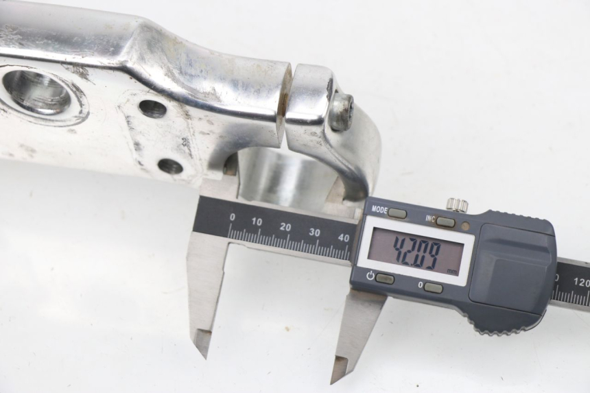 photo de TE FOURCHE SUPERIEUR APOLLO DIRT BIKE 140 (2010 - 2020)