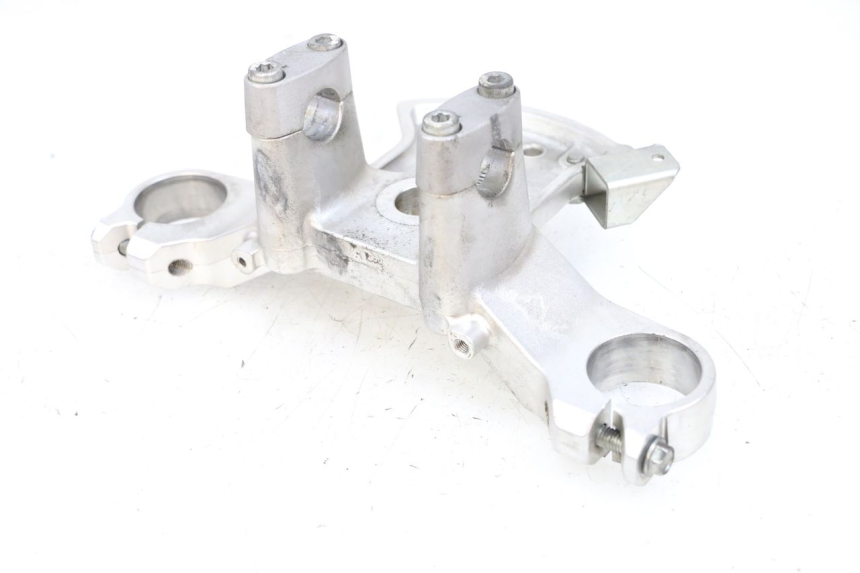 photo de TE FOURCHE SUPERIEUR SUZUKI BURGMAN 650 (2013 - 2020)