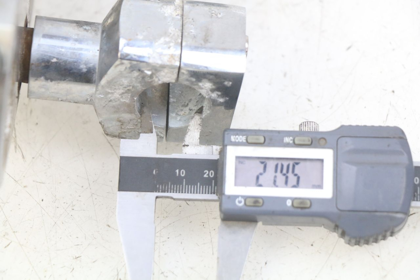 photo de Té FOURCHE SUPERIEUR DAELIM VL DAYSTAR 125 (2000 - 2011)