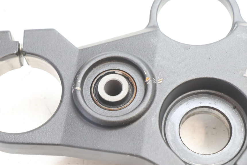 photo de TE FOURCHE SUPERIEUR YAMAHA FZ8 800 (2010 - 2016) - Zoom état d’usage