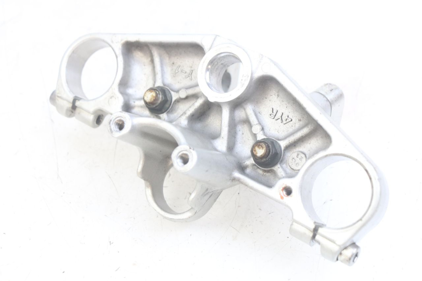photo de Té FOURCHE SUPERIEUR YAMAHA FZS FAZER 600 (1998 - 2001) - Autre angle de vue