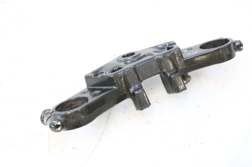 photo de TE FOURCHE SUPERIEUR KAWASAKI GPX F ZX750F 750 (1986 - 1990) - Points de fixation