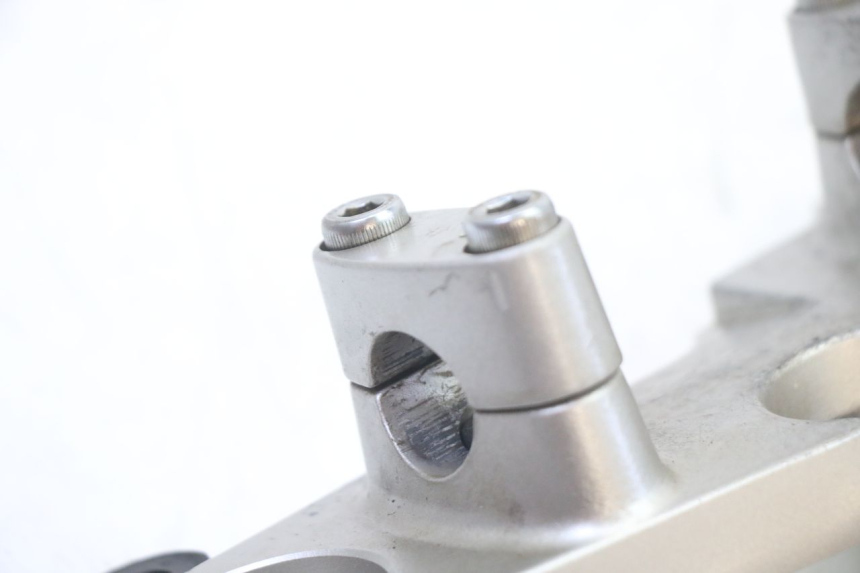 photo de Té FOURCHE SUPERIEUR SUZUKI GS GSE 500 (2001 - 2003)