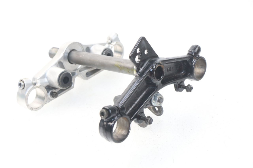 photo de Té FOURCHE SUPÉRIEUR HONDA CA REBEL 125 (1995 - 2001)