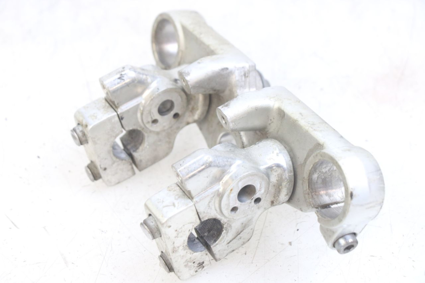 photo de Té FOURCHE SUPÉRIEUR HONDA CA REBEL 125 (1995 - 2001)