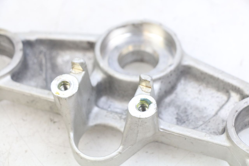 photo de Té FOURCHE SUPERIEUR HONDA CBR F SC25 1000 (1989 - 1992)