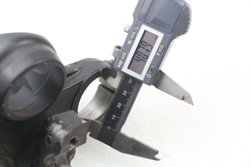 photo de TE FOURCHE SUPERIEUR KAWASAKI ER-6 ER6 N 650 (2009 - 2011)