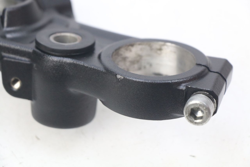 photo de Té FOURCHE SUPERIEUR KAWASAKI Z 650 (2016 - 2019)