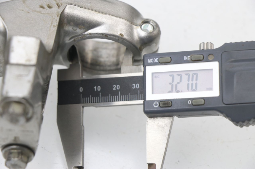 photo de TE FOURCHE SUPERIEUR KAWASAKI KX 65 (2000 - 2019) - Autre angle de vue