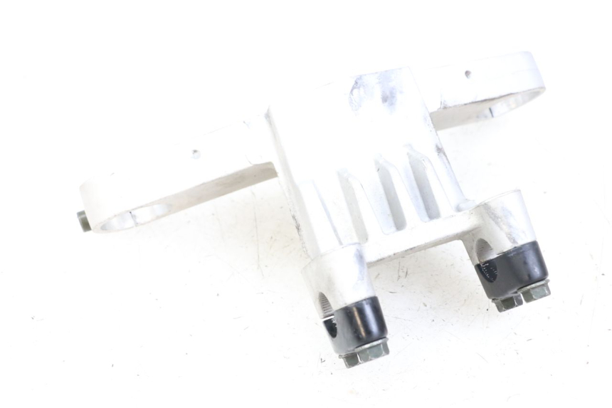 photo de Upper triple clamp KYMCO XCITING 250 (2006 - 2009)