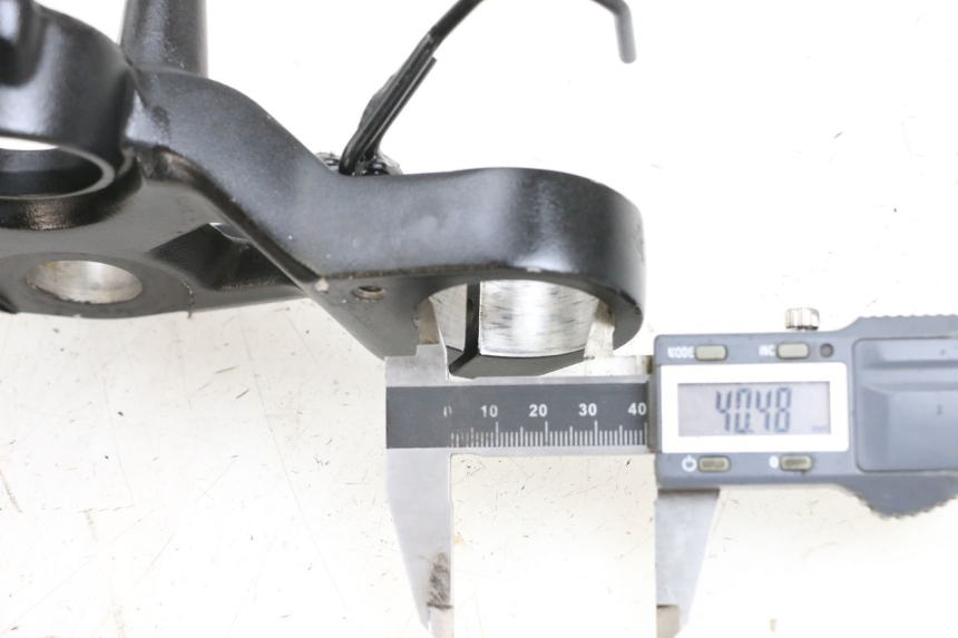 photo de TE FOURCHE SUPERIEUR KAWASAKI NINJA 400 (2018 - 2023) - Détail de la pièce