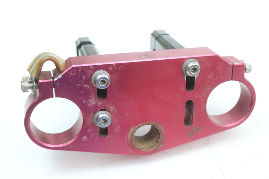 photo de TE FOURCHE SUPERIEUR YCF PIT BIKE 125 (2010 - 2018) - Points de fixation