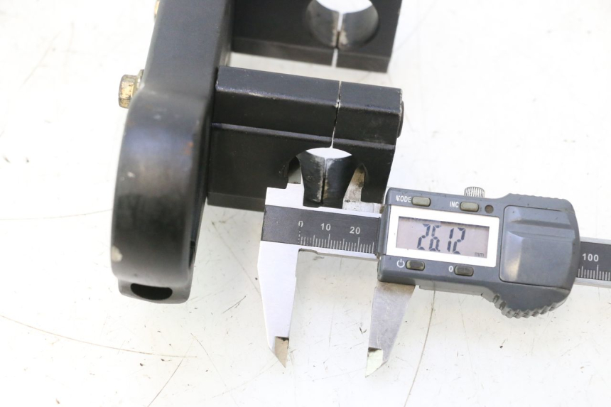 photo de TE FOURCHE SUPERIEUR APOLLO RFZ 140 - Détail de la pièce