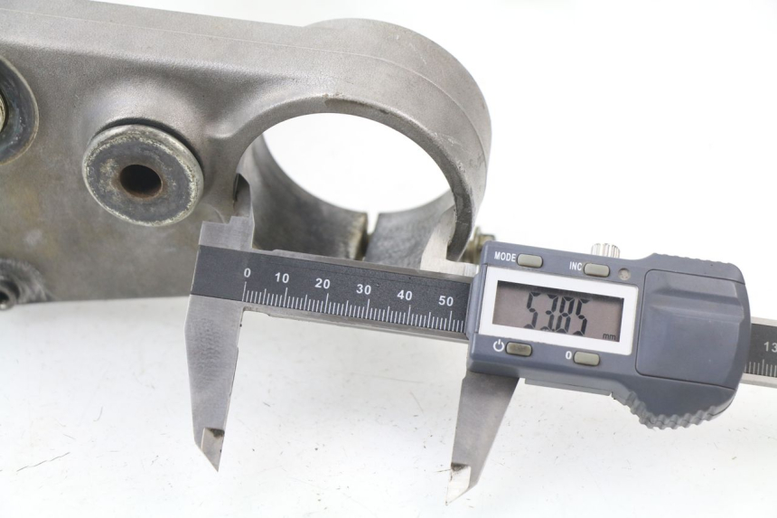 photo de TE FOURCHE SUPERIEUR SUZUKI RM-Z RMZ 250 (2010 - 2016) - Vue d’ensemble