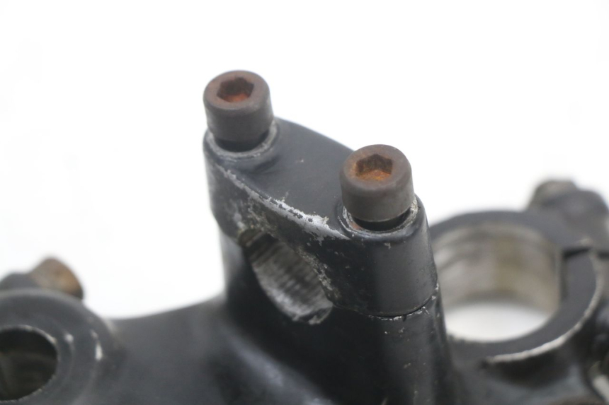 photo de TE FOURCHE SUPERIEUR SUZUKI GSX E 250 (1982 - 1983)