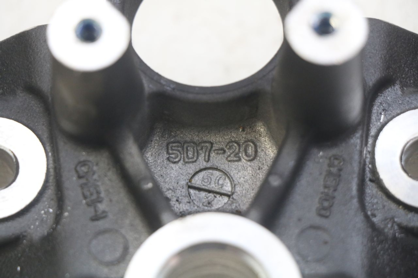 photo de Té FOURCHE SUPERIEUR YAMAHA MT ABS 125 (2014 - 2018)