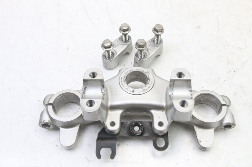 photo de TE FOURCHE SUPERIEUR YAMAHA TTR 125 (2000 - 2020)