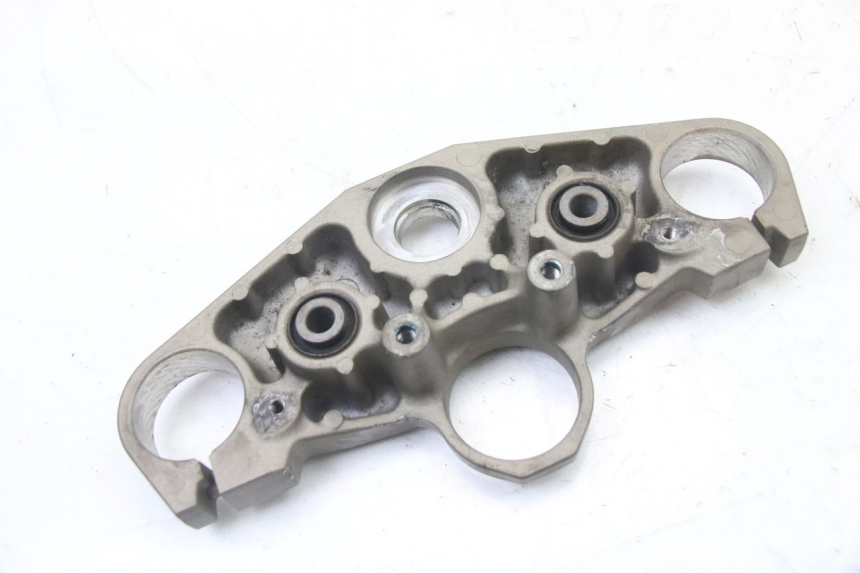 photo de TE FOURCHE SUPERIEUR YAMAHA XJ6 600 (2008 - 2016) - Gros plan technique