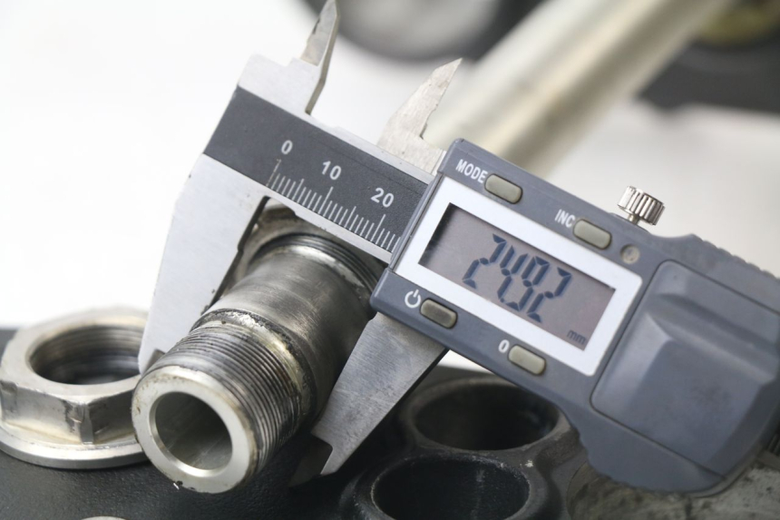 photo de TE FOURCHE SUPERIEUR YAMAHA YZF YZ-F 450 (2018 - 2021)