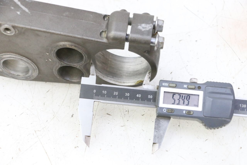 photo de TE FOURCHE SUPERIEUR YAMAHA YZ-F YZF 250 (2014 - 2018)