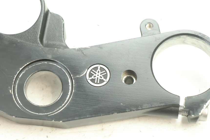photo de TE FOURCHE SUPERIEUR YAMAHA YZF R6 600 (2008 - 2009) - Zoom état d’usage