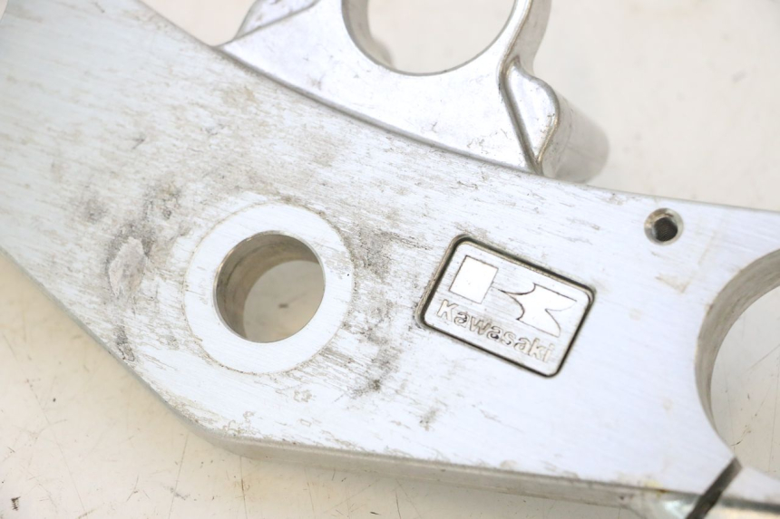 photo de TE FOURCHE SUPERIEUR KAWASAKI ZX-6R ZX6R 600 (2000 - 2002) - Vue d’ensemble