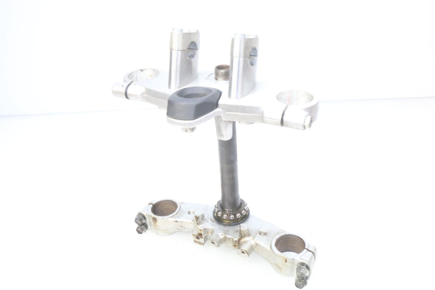 photo de TE FOURCHE SUZUKI SV N 650 (1999 - 2002) - Vue principale