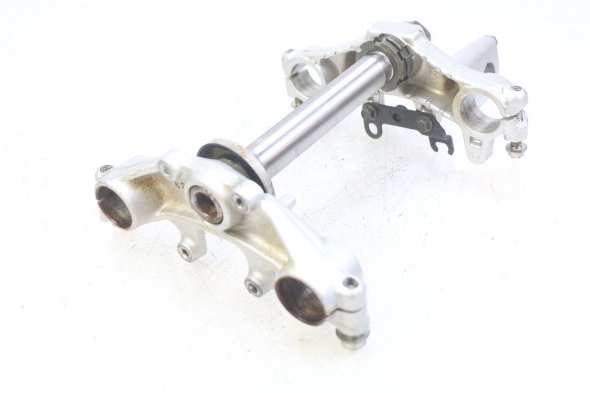 photo de TE FOURCHE YAMAHA TTR 125 (2000 - 2020) - Détail de la pièce