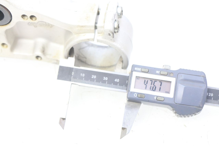 photo de TE FOURCHE XTRM FACTORY DIRTBIKE BSE 150
