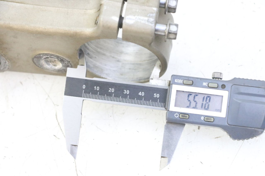 photo de TE FOURCHE YAMAHA YZ-F YZF 250 (2007 - 2013) - Zoom état d’usage