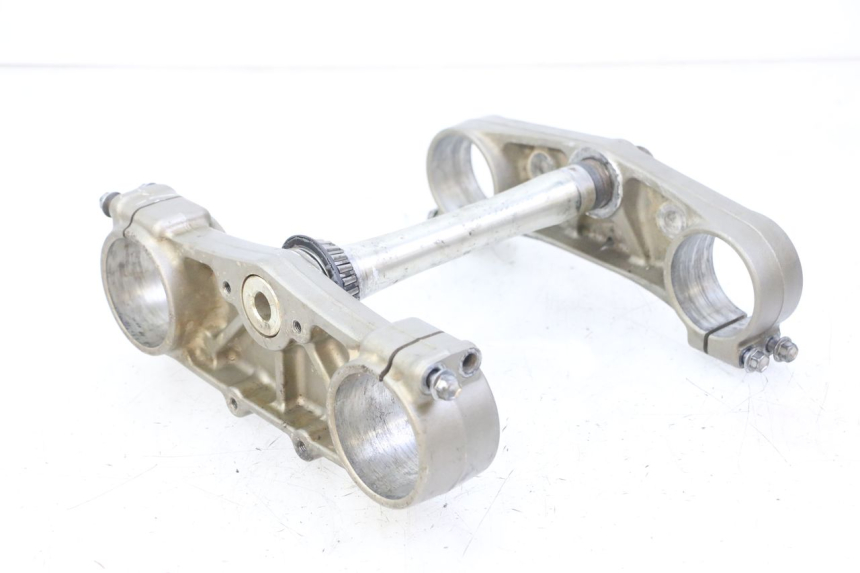 photo de TE FOURCHE YAMAHA YZ-F YZF 250 (2007 - 2013) - Points de fixation