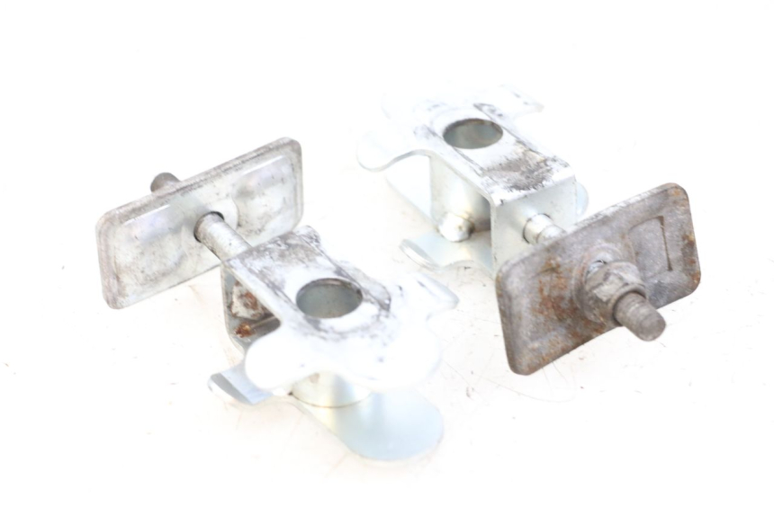 photo de Chain tensioner HYOSUNG GV AQUILA 125 (2000 - 2004) - Détail de la pièce