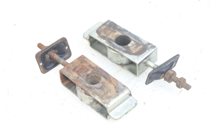 photo de TENDEUR CHAINE HONDA CA REBEL 125 (1995 - 2001)