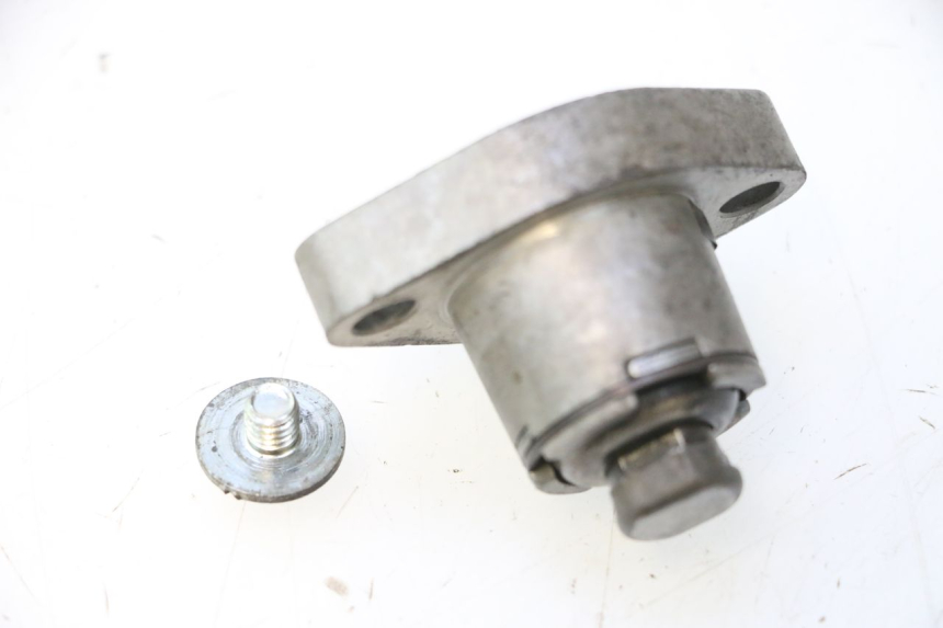 photo de TENDEUR CHAINE DISTRIBUTION HONDA SCV LEAD 100 (2003 - 2007) - Vue principale