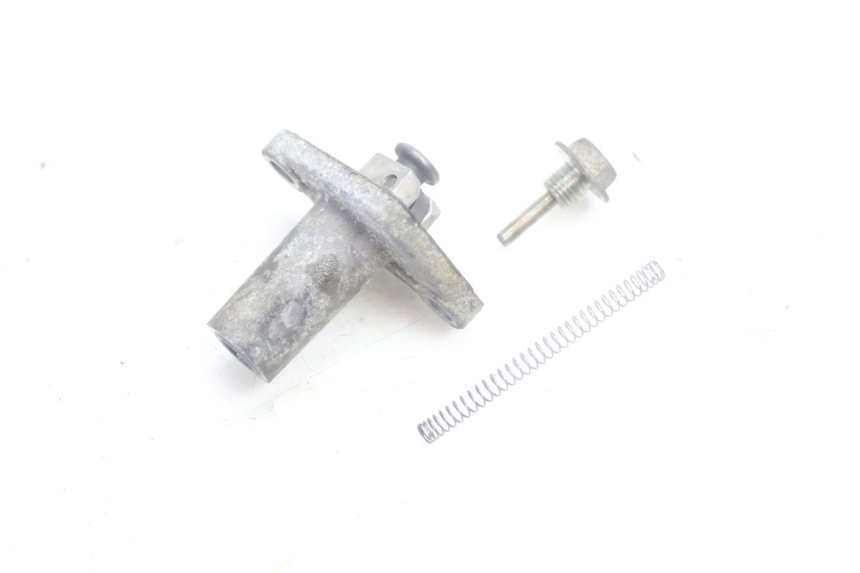 photo de TENDEUR CHAINE DISTRIBUTION YAMAHA YP MAJESTY 125 (2002 - 2006) - Autre angle de vue