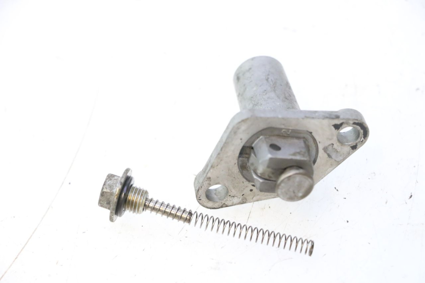 photo de TENDEUR CHAINE DISTRIBUTION YAMAHA YP MAJESTY 125 (1998 - 2001) - Autre angle de vue